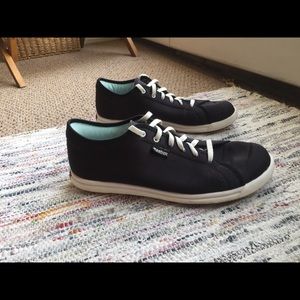 Black Reebok Athletic Shoes